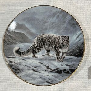 Charles Frace “Fleeting Encounter” Snow Leopard Collectors Plate Numbered